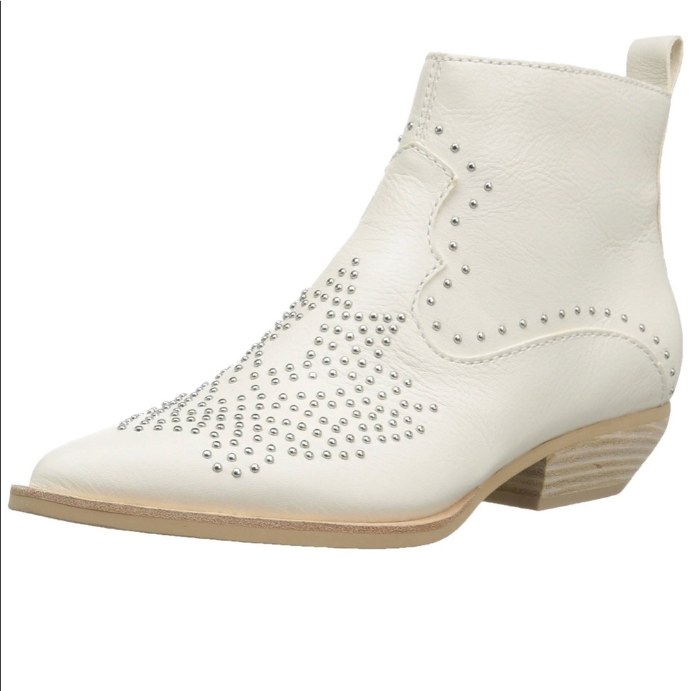 Dolce Vita Women’s Uma Ankle Boot